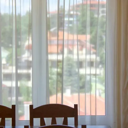 Horizont 아파트 *